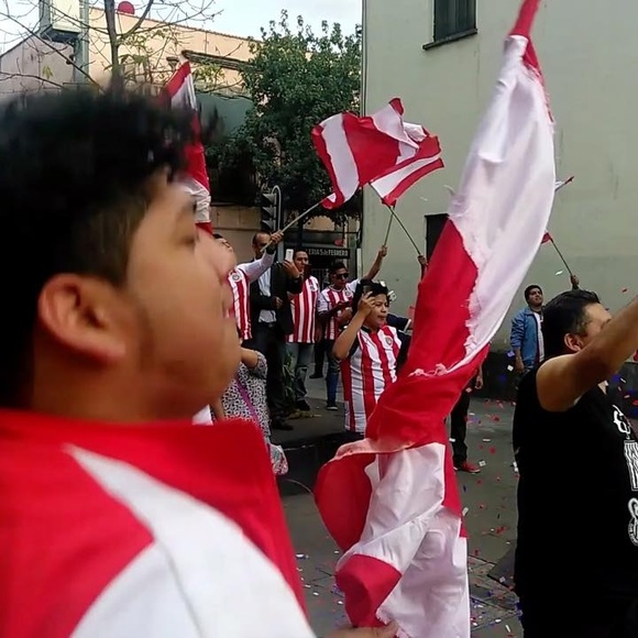 Meet your Posher, Luis - Picture 1 of 1